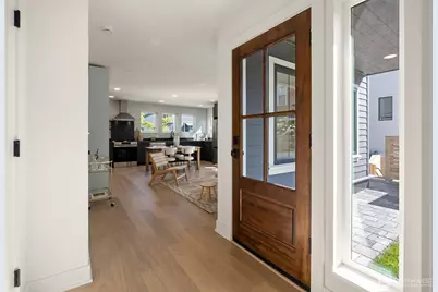 909 32nd Avenue S #C, Seattle, WA 98144 - Photo 3