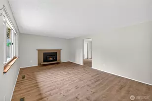 9401 Columbine Cir W, University Place, WA 98467 - Photo 13