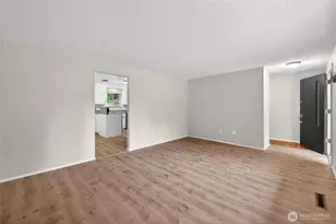 9401 Columbine Cir W, University Place, WA 98467 - Photo 15