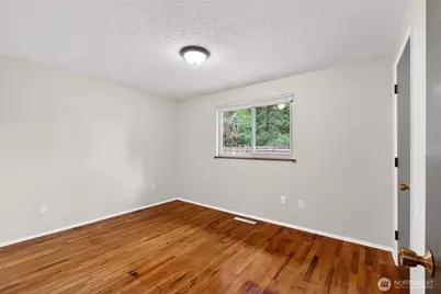9401 Columbine Circle W, University Place, WA 98467 - Photo 27