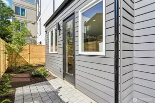 4425 Fremont Ave N, Seattle, WA 98103 - Photo 29