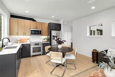 4425 Fremont Avenue N #A, Seattle, WA 98103 - Photo 7