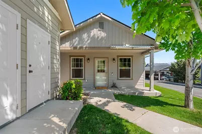 2152 Roper Lane, Wenatchee, WA 98801 - Photo 1