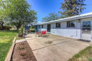 11704 Gilbert Rd, Yakima, WA 98903 - Photo 23