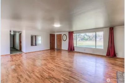 11704 Gilbert Road, Yakima, WA 98903 - Photo 7