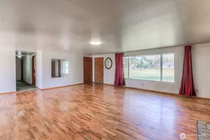 11704 Gilbert Rd, Yakima, WA 98903 - Photo 7