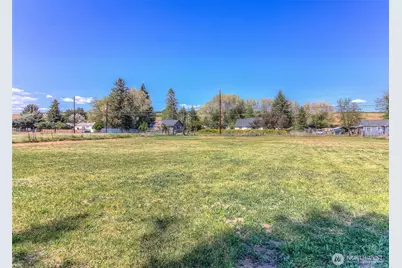 11704 Gilbert Road, Yakima, WA 98903 - Photo 25
