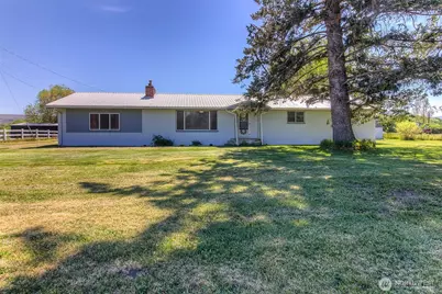 11704 Gilbert Road, Yakima, WA 98903 - Photo 1