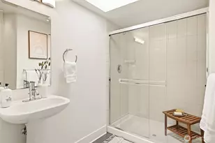 1421 NW 62nd St, Seattle, WA 98107 - Photo 21