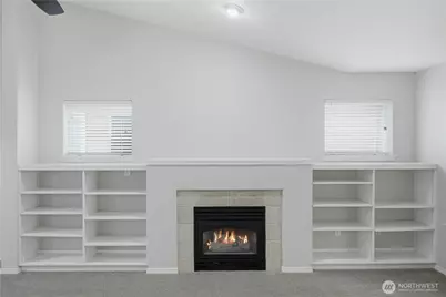 2131 Hammond Ave #D9, DuPont, WA 98327 - Photo 17