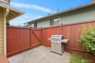 904 SW 214th Place, Lynnwood, WA 98036 - Photo 31