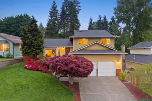 904 SW 214th Pl, Lynnwood, WA 98036 - Photo 1