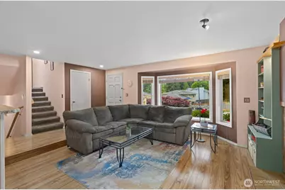 904 SW 214th Place, Lynnwood, WA 98036 - Photo 5