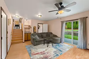 904 214th Pl SW, Lynnwood, WA 98036 - Photo 15