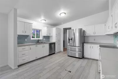 33924 89th Avenue Ct S, Roy, WA 98580 - Photo 5