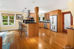 7732 195th St SW, Edmonds, WA 98026 - Photo 5