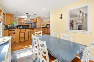 7732 195th St SW, Edmonds, WA 98026 - Photo 9