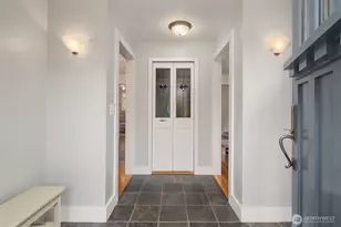 7732 195th St SW, Edmonds, WA 98026 - Photo 3