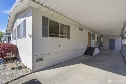 21817 107th Place SE #12, Kent, WA 98031 - Photo 3