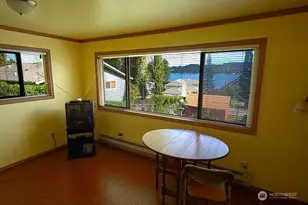 1357 Jacobson Blvd, Bremerton, WA 98310 - Photo 3