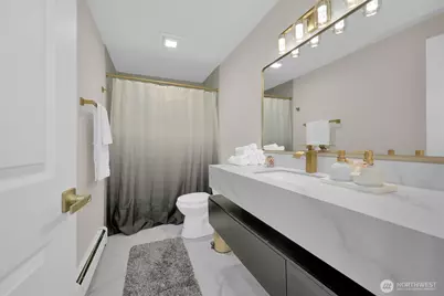 4422 108th Avenue E #1, Edgewood, WA 98372 - Photo 9