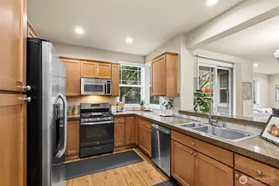 6503 188th Pl NE #103, Redmond, WA 98052 - Photo 9