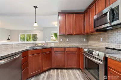6600 Indiana Street SE, Lacey, WA 98513 - Photo 9