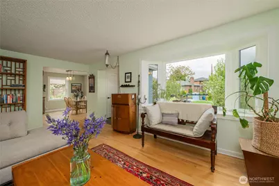 4921 24th Avenue S, Seattle, WA 98108 - Photo 5