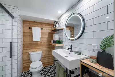 1207 NE 140th Street, Seattle, WA 98125 - Photo 23