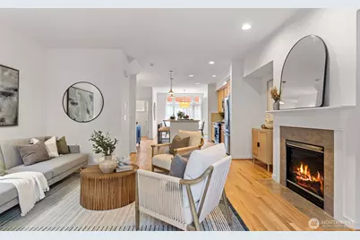 6521 25th Avenue NE #C, Seattle, WA 98115 - Photo 3