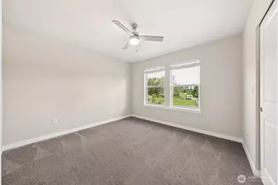 5311 34th Street E, Fife, WA 98424 - Photo 9