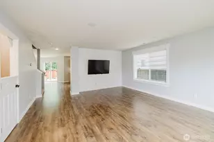 2722 SW Siskin Cir, Port Orchard, WA 98367 - Photo 3