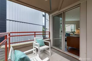 711 E Denny Way, Seattle, WA 98122 - Photo 7