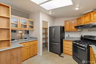789 NE Reeds Meadow Ln, Bremerton, WA 98311 - Photo 13