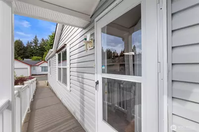 789 NE Reeds Meadow Lane, Bremerton, WA 98311 - Photo 5