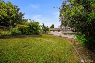 2512 S Raymond St, Seattle, WA 98108 - Photo 25