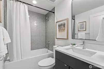 6832 47th Avenue NE, Seattle, WA 98115 - Photo 7