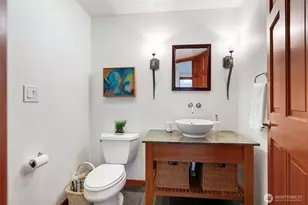 25119 NE 18th St, Sammamish, WA 98074 - Photo 15