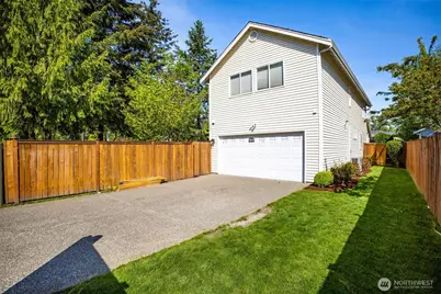 1537 Bobs Hollow Lane, DuPont, WA 98327 - Photo 31
