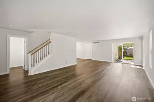 1537 Bobs Hollow Ln, DuPont, WA 98327 - Photo 9