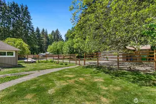 1909 Division St NW, Olympia, WA 98502 - Photo 33