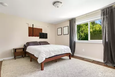 1909 Division Street NW, Olympia, WA 98502 - Photo 15