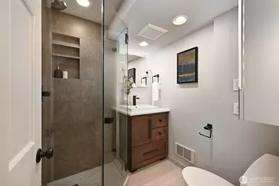 5207 Wallingford Avenue N, Seattle, WA 98103 - Photo 33