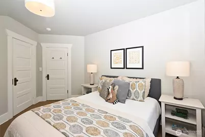 5207 Wallingford Avenue N, Seattle, WA 98103 - Photo 21