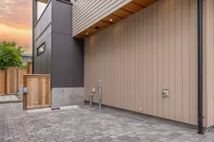 1416 A N 47th St, Seattle, WA 98103 - Photo 29