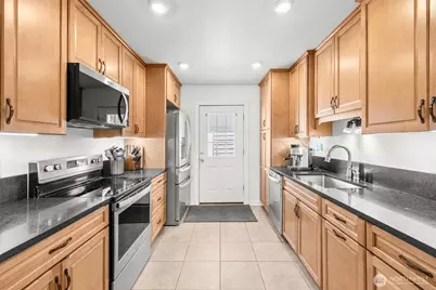 415 N Liberty Street, Port Angeles, WA 98362 - Photo 9