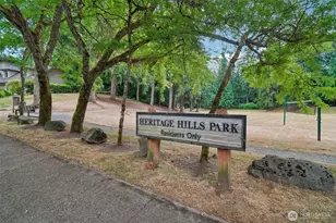 22330 NE 28th St, Sammamish, WA 98074 - Photo 35