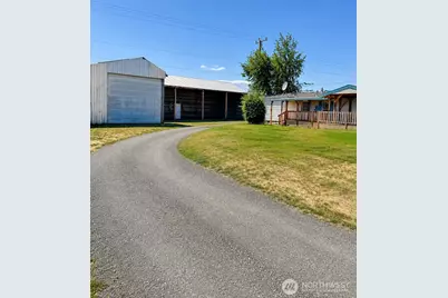 10041 N Thorp Highway, Thorp, WA 98946 - Photo 1