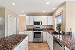 5131 Chinook Dr NE, Tacoma, WA 98422 - Photo 9