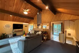 811 N Potlatch Dr, Hoodsport, WA 98548 - Photo 5